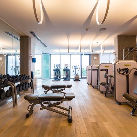 Nikki Beach Resort & Spa Dubaj Zewnętrze zdjęcie The gym at the hotel