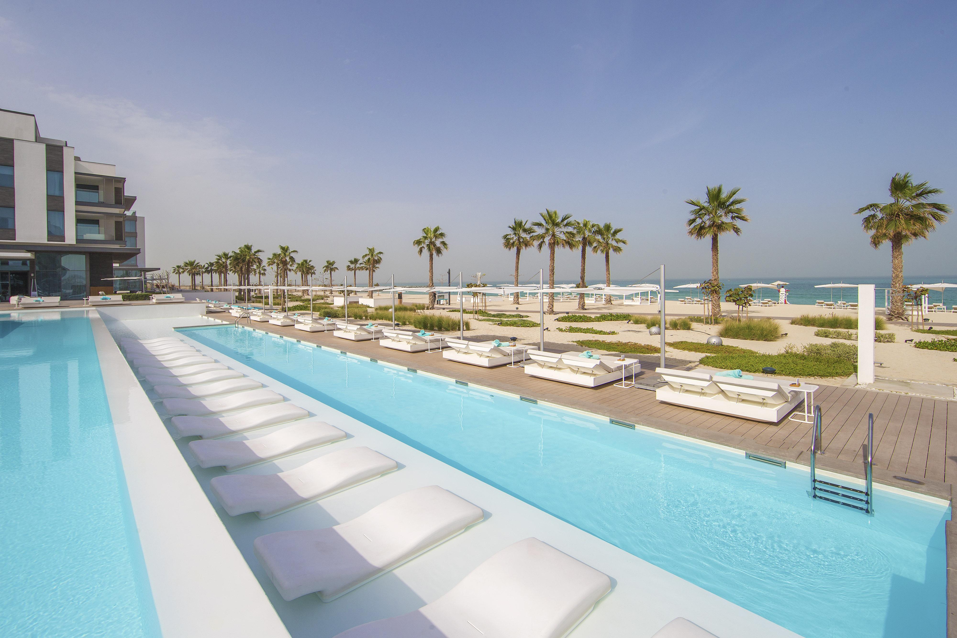 Nikki Beach Resort & Spa Dubaj Zewnętrze zdjęcie The beach at the hotel