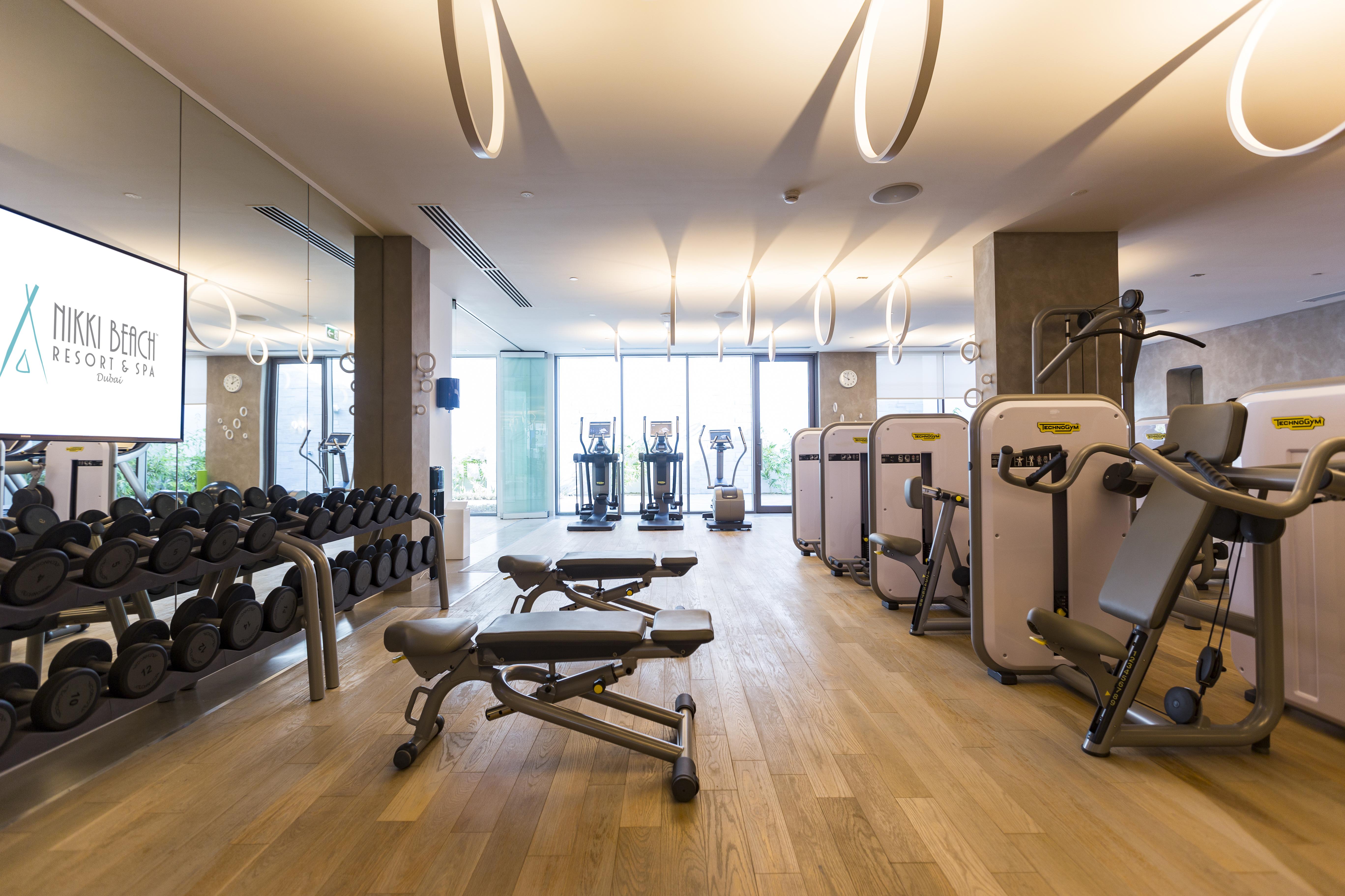 Nikki Beach Resort & Spa Dubaj Zewnętrze zdjęcie The gym at the hotel